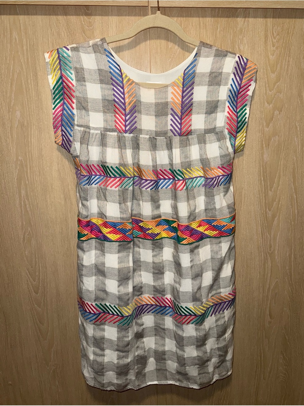 J. Marie Women’s Small Gray White Gingham Embroidered Shift Dress Boho Colorful